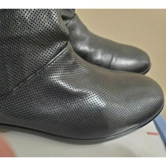 Casadei Black Leather Mesh Look 2 Style Ankle Boot, Sz 40 / IT 10 / US 9.5 - Picture 6 of 12